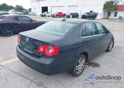 2006 Volkswagen Jetta 2.5 из США, поврежденный, VIN 3VWSF71K16M749456